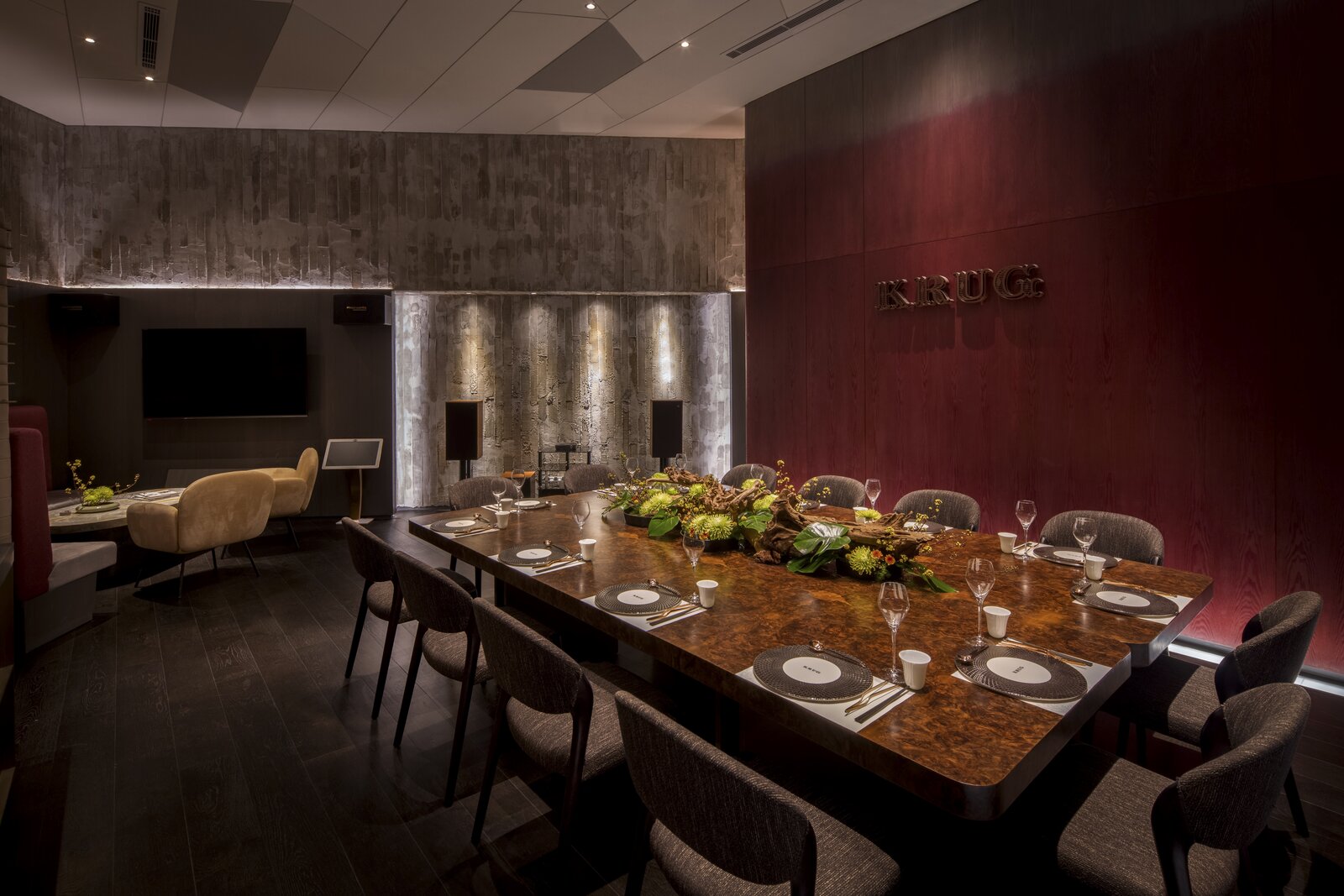 Krug Chef's Table — service detail.