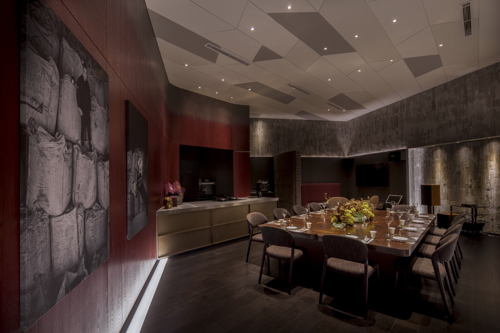 Krug Chef's Table — interior framing.